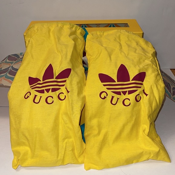 GUCCI X ADIDAS GAZELLES - Picture 3 of 11